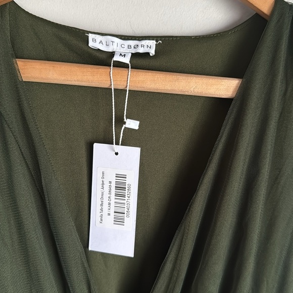 NEW Baltic Born Kamila Tulle Maxi Dress Juniper Green medium - Picture 5 of 13